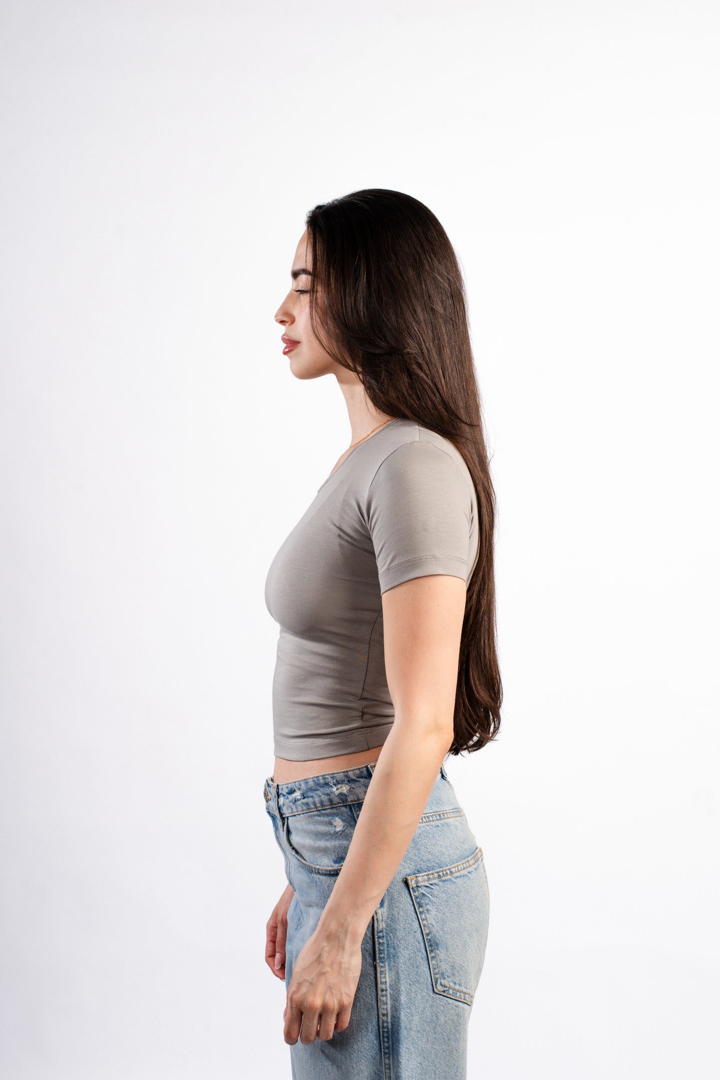 U-SHAPED SHORT SLEEVE TOP