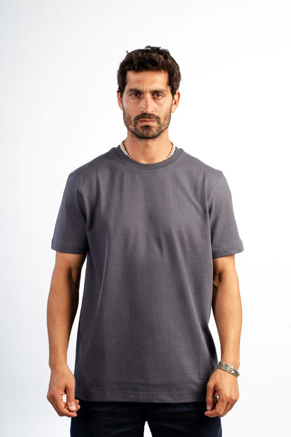 REGULAR FIT T-SHIRT