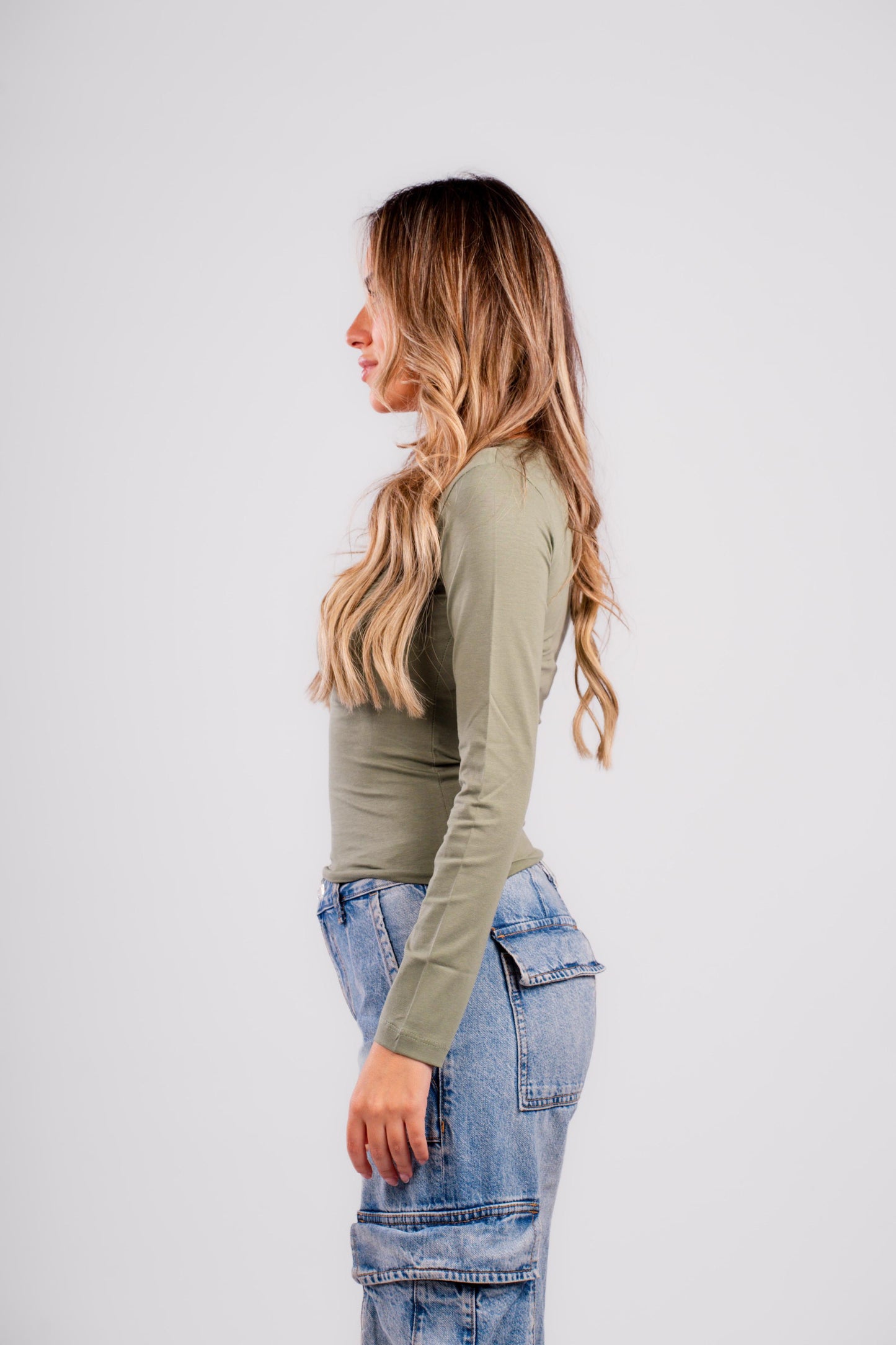 U-SHAPED LONG SLEEVES TOP