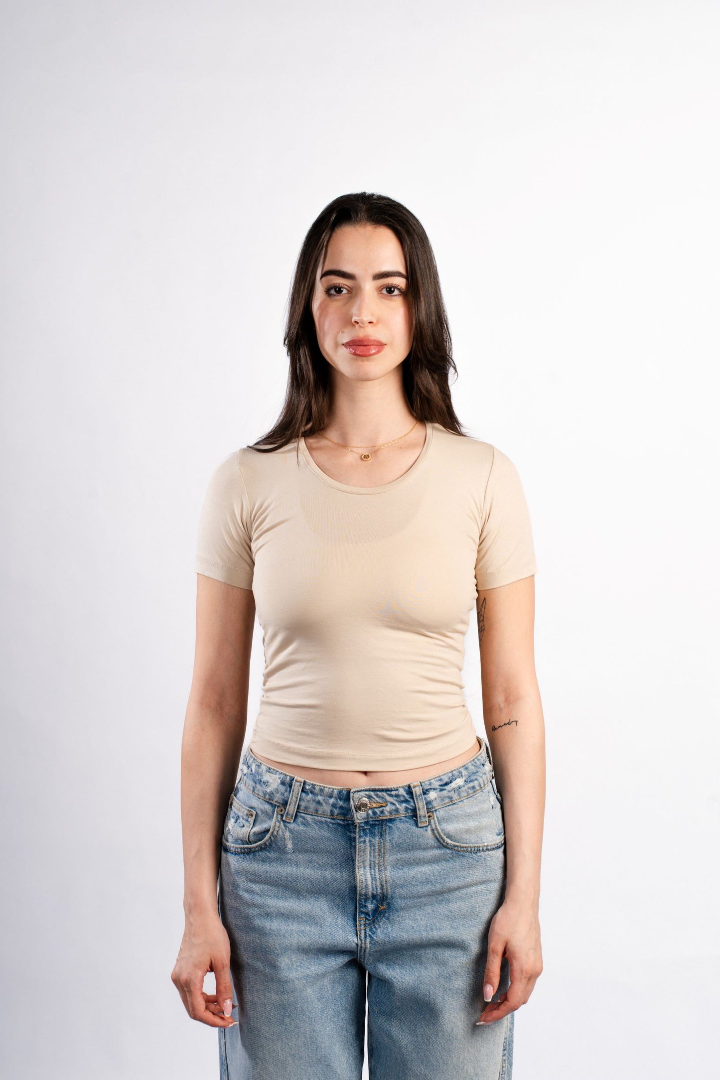 U-SHAPED SHORT SLEEVE TOP