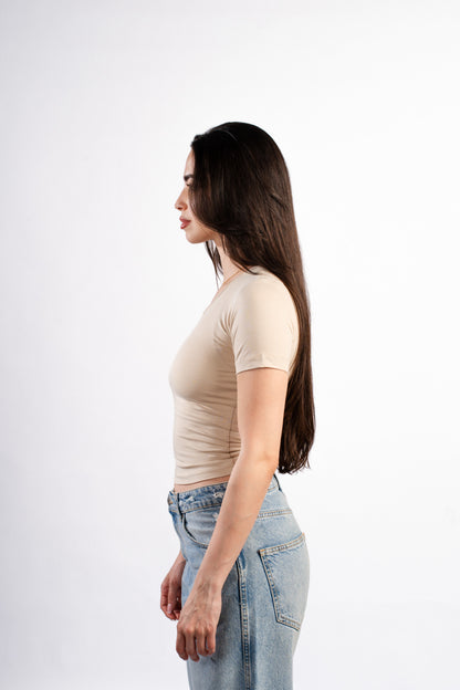 U-SHAPED SHORT SLEEVE TOP