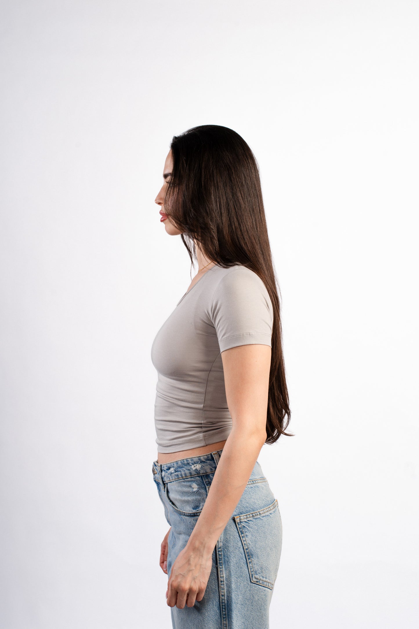 U-SHAPED SHORT SLEEVE TOP