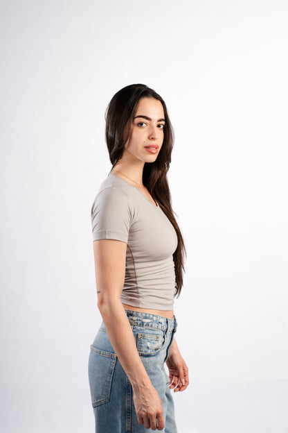 U-SHAPED SHORT SLEEVE TOP